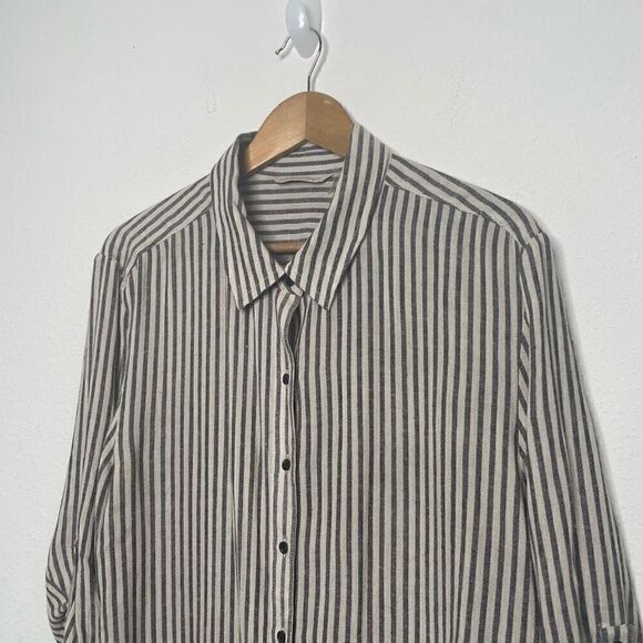 Soft Surroundings Women’s Striped Linen Blend Long Sleeve Top Size L Petite - Picture 2 of 8